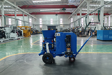 Spraying machinery for refractory lining