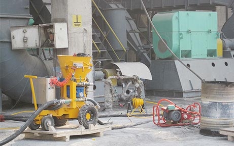 WZ-3ER Refractory Gunning/Shotcrete Machine application