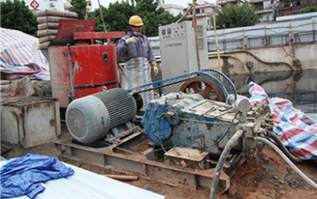 Wode grout pump and mixer are used in Bakun Dam