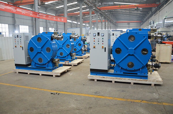 Large flow corrosion resistance hose extrusion pump for sale